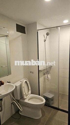 Pass phòng Nguyễn Kiệm Phú Nhuận, đầy đủ tiện nghi, cửa sổ