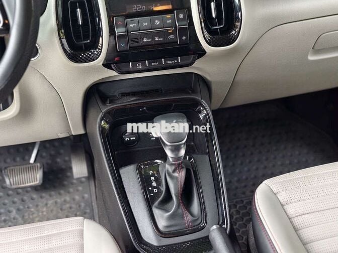 KIA SOENET 2023 MÀU TRẮNG PREMIUM
