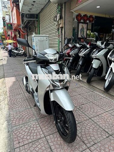 Honda SH 150i 2017 Bạc Porsche BSTP Chính Chủ