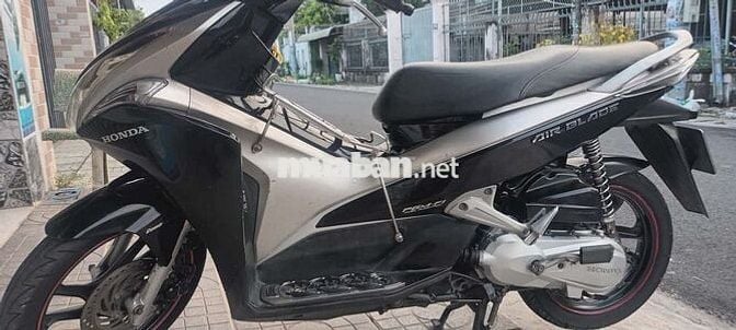 Honda Air Blade Đen Xăng
