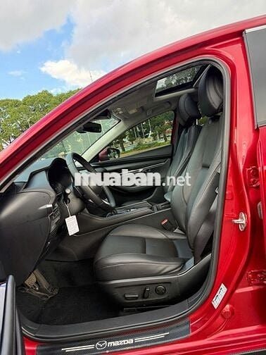 Mazda Mazda 3 Premium 2022 Đỏ 60.000 km