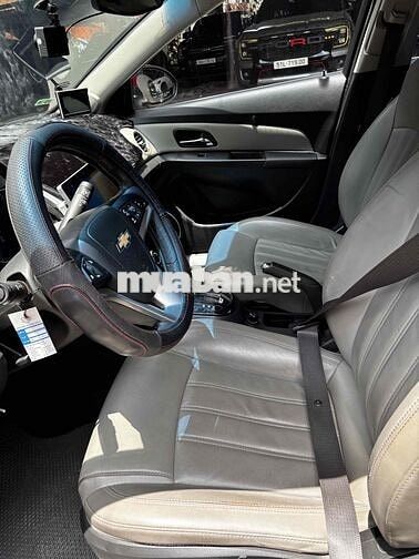 Chevrolet Cruze LTZ 2024 Cao cấp màu Đỏ