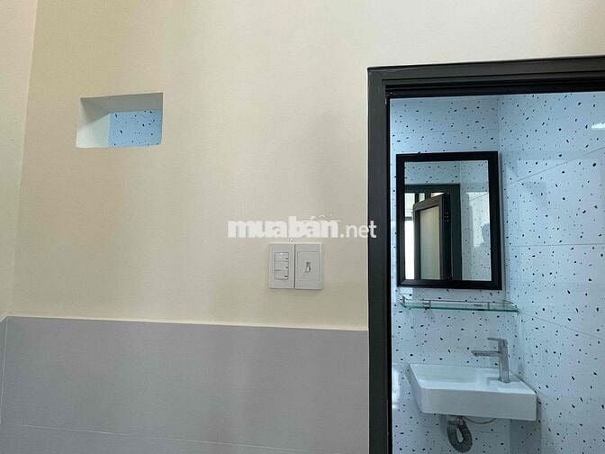 Cho thuê nhà nguyên căn mặt tiền Trần Văn Kỷ
