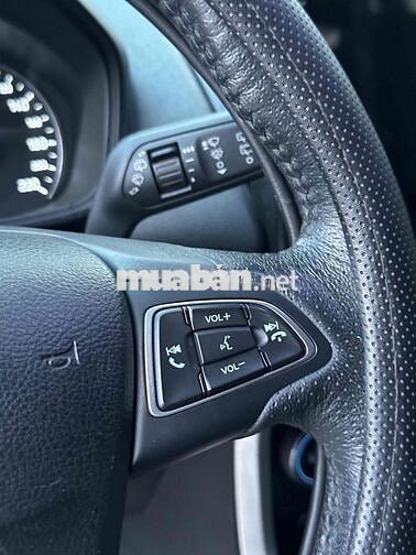 Ford EcoSport 1.0 Titanium Trắng 38.000 km