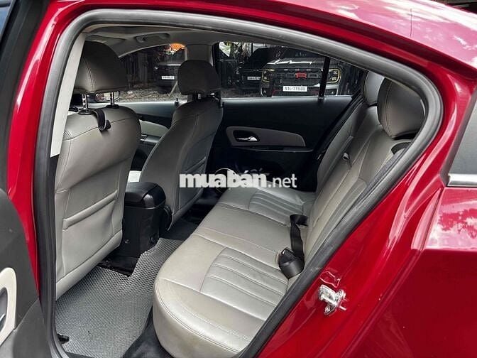 Chevrolet Cruze LTZ 2024 Cao cấp màu Đỏ