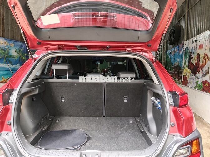 Hyundai Kona Đặc biệt 30.000 km Đỏ