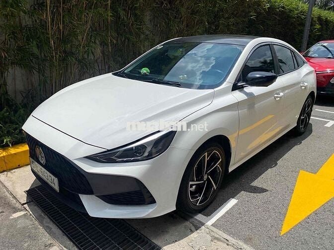 MG MG5 Luxury 2023 Trắng 34.000 km