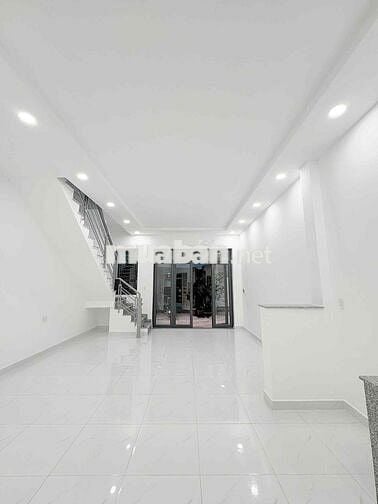 NHÀ TX25 MỚI XÂY ( CHƯA AI Ở ) TRỆT LẦU 2PN 2WC