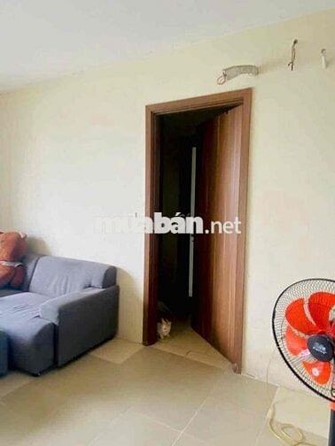 Bán chung cưu phố Tam Trinh 67m2 T21 giá 5 tỷ sổ CC 2 thoáng có TL