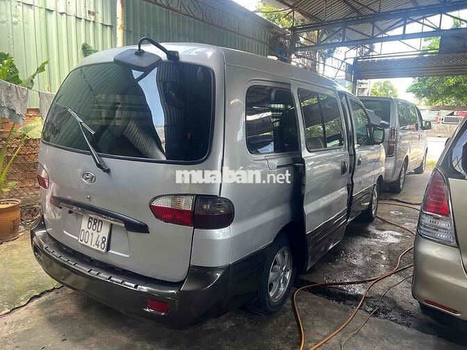 Hyundai Starex 2004 Dầu Tự động Bạc