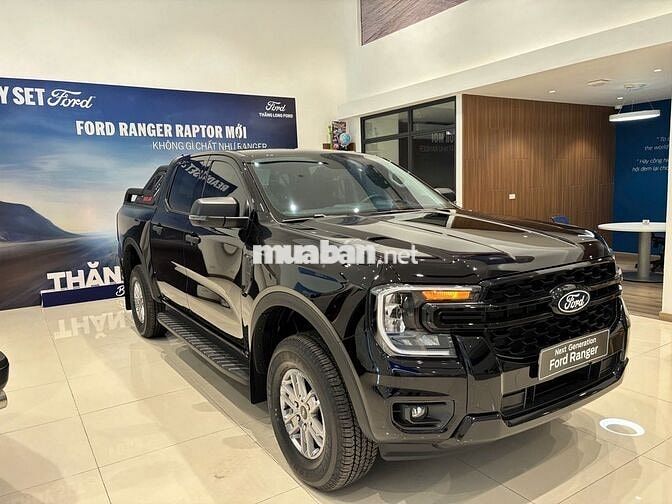 Ford Ranger XLS AT 2026 Đen Tự động 10 cấp