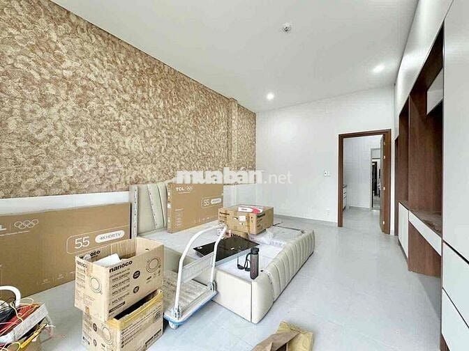 1PN CMT8 Quận 10 – Gần ĐH Bách Khoa, UEH, Vạn Hạnh Mall , CV Lê Thị Ri
