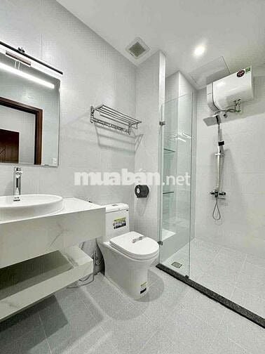 1PN CMT8 Quận 10 – Gần ĐH Bách Khoa, UEH, Vạn Hạnh Mall , CV Lê Thị Ri