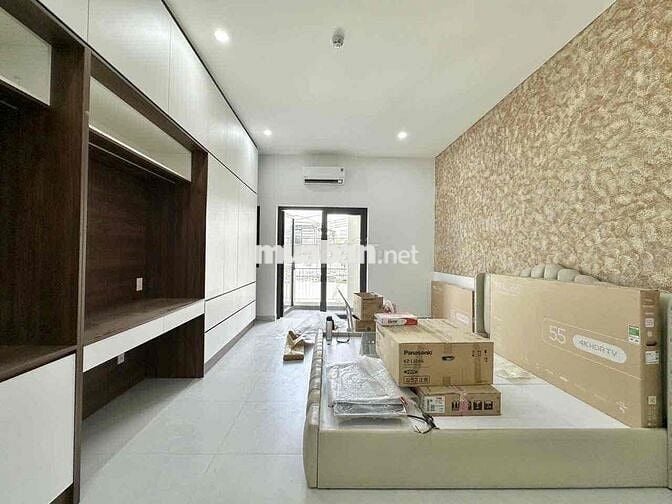 1PN CMT8 Quận 10 – Gần ĐH Bách Khoa, UEH, Vạn Hạnh Mall , CV Lê Thị Ri