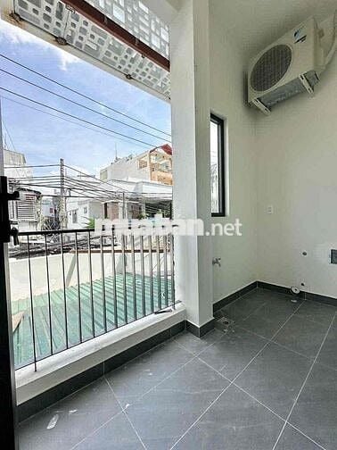 1PN CMT8 Quận 10 – Gần ĐH Bách Khoa, UEH, Vạn Hạnh Mall , CV Lê Thị Ri