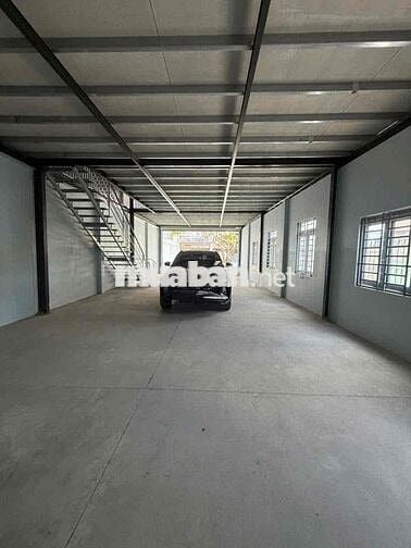 Bán Kho 7,3x26,5m Nở Hậu 8,4m Shr, MT Nhựa 10m Thông Gần Chợ Hóc Môn