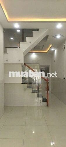 Nhà 1 trệt 2 Lầu Sân Thượng Đường Bình Thành BHH B bình tân
