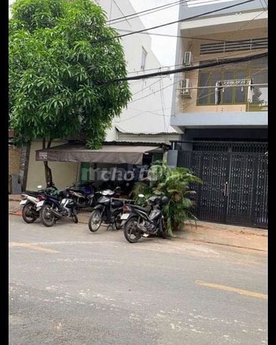 Bán nhà cấp bốn:4x20,mặt tiền đường số 14, Tân Phú,Q7(củ)