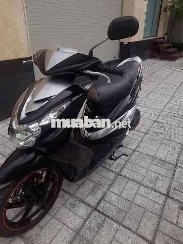 Xe Miô mầu đen đòi  2010 bstp 