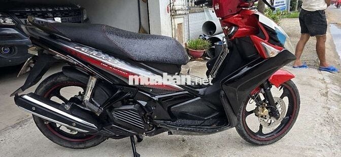 Yamaha Novo 5 Đỏ, Đen, Trắng đã sử dụng