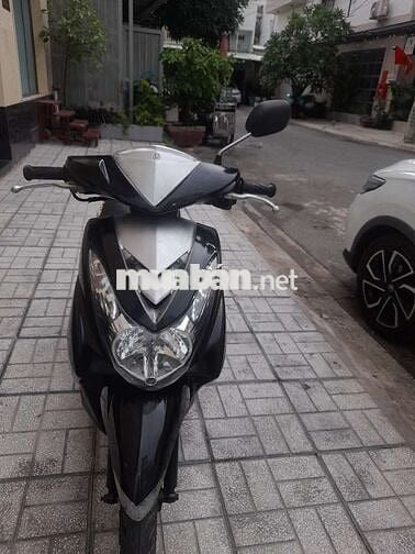 Xe Miô mầu đen đòi  2010 bstp 