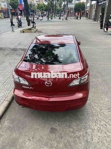 Chính chủ bán gấp xe Mazda 3s 2013 Đỏ 50.000km