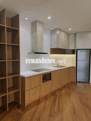 Hiếm! Chung cư CT3 ngõ 34 Hoàng Cầu, 70m2, 2PN, View Hồ
