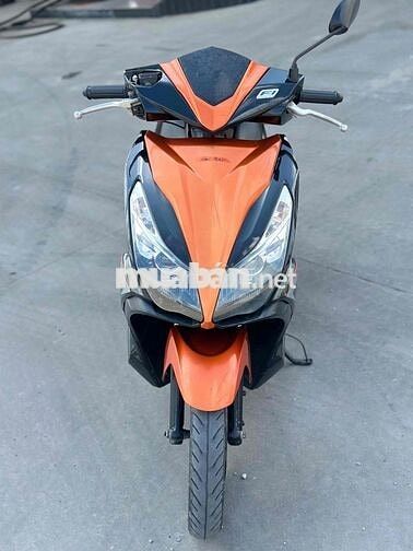 Honda Air Blade Cam đen