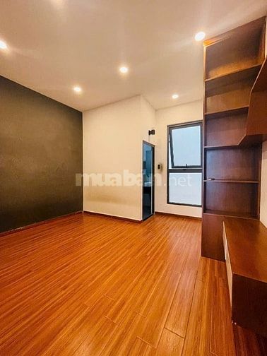 HXH8m Tân Hương- DT 4x14- Đúc 3 Lầu-St. Chỉ nhỉnh 9 TỶ NHÀ ĐẸP Ở NGAY