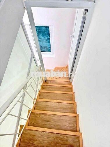 Siêu hot! Hơn 3 tỷ có nhà sổ đỏ ngõ chợ KT- NT cơ bản-Ko QH-22m*5T;3N