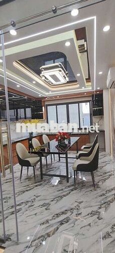 Cần Bán Gầp nhà Đường TTN2 Hẻm xe hơi DT 4,2 x13,5 1 trệt 1Lửng 3 Lầu