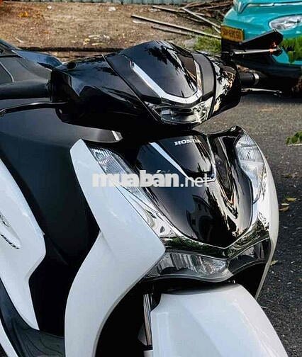 Honda SH 150i 2022 Trắng đen back 9 chủ