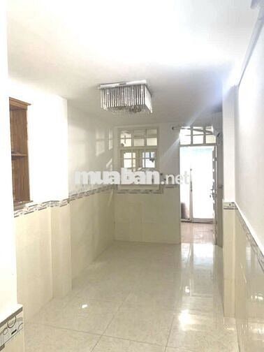 Mặt Tiền Bạch Đằng BÌnh Thạnh 150m2 Có 3 Lầu 4 Phòng Gần Chợ Bà Chiểu 