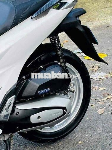 Honda SH 150i 2022 Trắng đen back 9 chủ