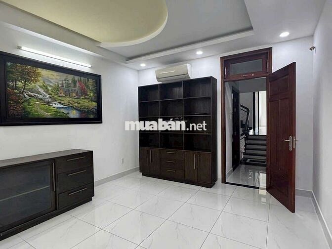 cho thuê nhà đẹp đường 8m.Gò Vấp 