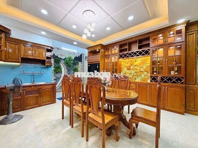 CHO THUÊ NHÀ FULL NỘI THẤT GARA OTO 5PN 6WC NGUYỄN TƯ GIẢN P12
