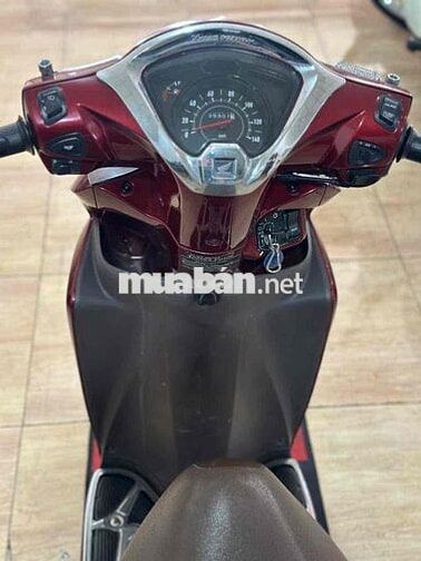 Honda Vision 2020 màu Đỏ 25000 km
