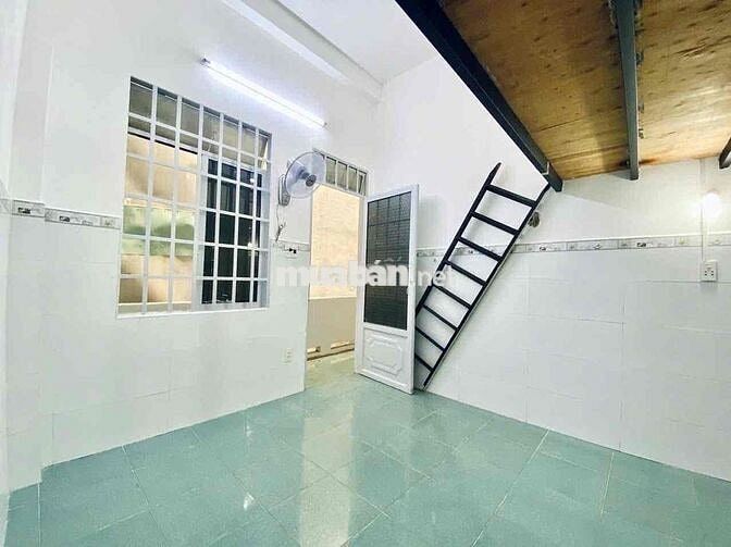 PHÒNG TRỌ GIÁ RẺ CÓ SẴN MÁY LẠNH NGAY ETOWN CỘNG HÒA
