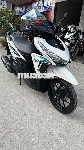 Honda Vario 125 2017 Trắng đen ( hỗ trợ góp )