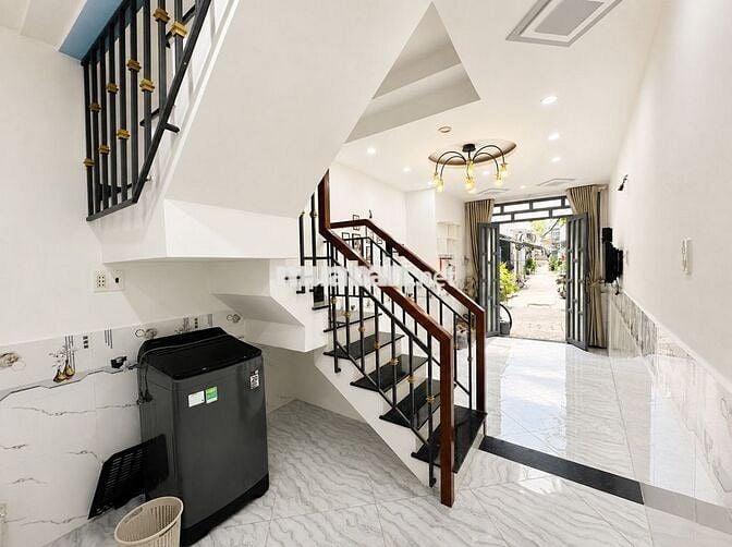 2.98 TỶ - MTKD  HẺM 5M NGUYỄN VĂN LƯỢNG GÒ VẤP - DT 3 x 9 (CN 25M2)