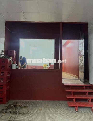 phòng lầu 1 : 4x14m . ban công cực lớn , 1 phòng ngủ , 1wc