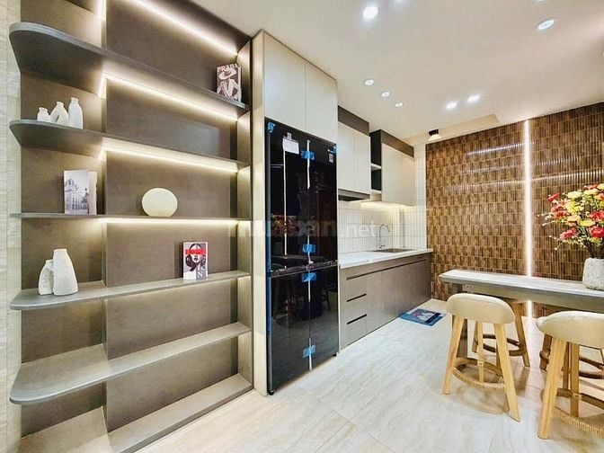 ⭐️Nhà 3 lầu tuyệt đẹp cao cấp, hẻm Phan Văn Trị, P10, Q.Gò Vấp, đối di