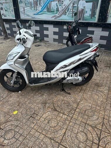 viíon 2012 9chủ kí xe nhà di kỉ