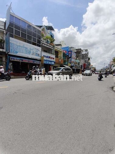 -CHO THUÊ MBKD 210M2 ĐƯỜNG LẠC LONG QUÂN, TÂN BÌNH  60 TR/ THÁNG . 