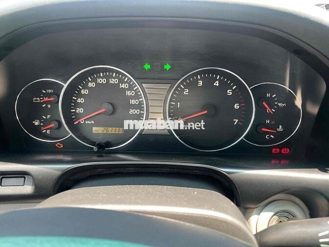 Toyota Land Cruiser 2004 Bạc 263.000 km