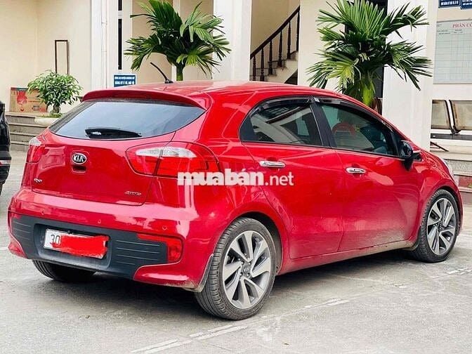 Chính chủ bán Kia Rio Hatback 2015 STĐ màu Đỏ
