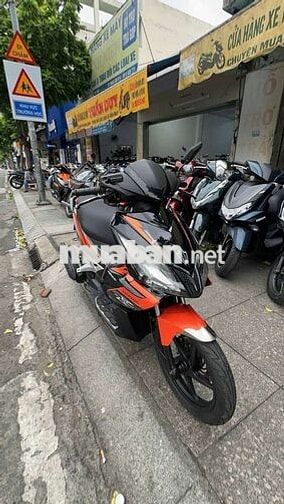 Honda Air Blade 2010 Đen cam Đã sử dụng