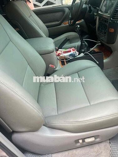 Toyota Land Cruiser 2004 Bạc 263.000 km