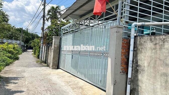 Cho thuê nhà nguyên căn chợ ngã 3 Ông Trác