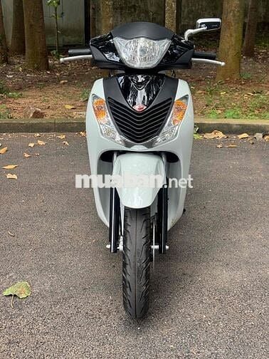 Honda SH125i Trắng Ý 150i